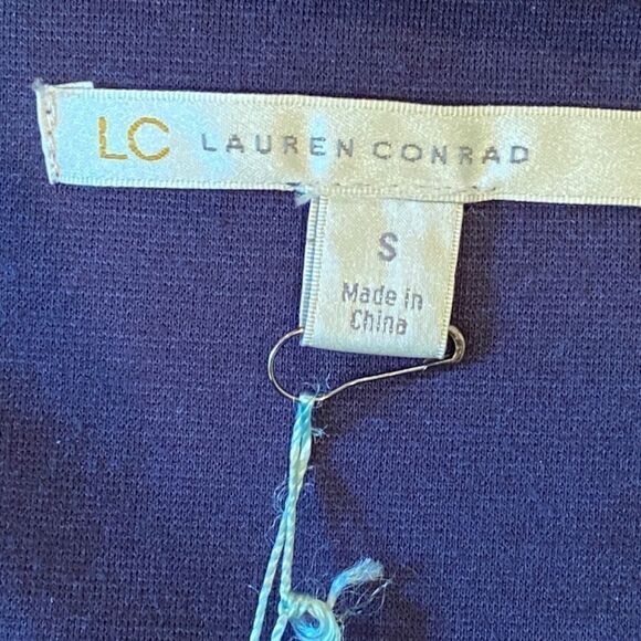0970 Lauren Conrad Botanical Beauty Navy Blue S Mesh Front Cropped Top NWT - Picture 7 of 11